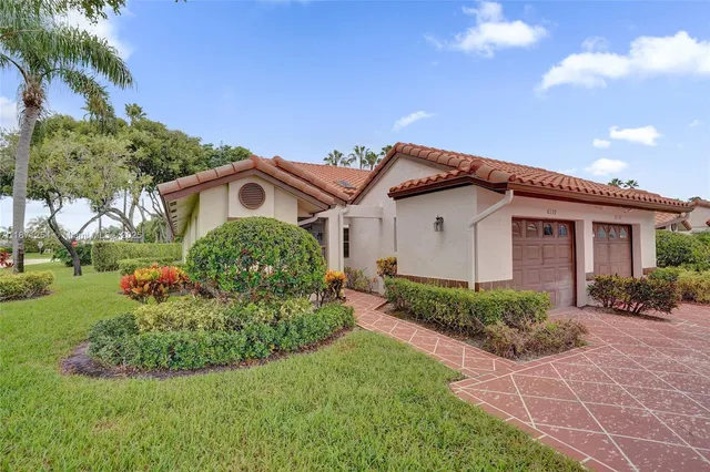 $309,000 | 6139 Sunrise Pointe Court, Unit A, Delray Beach, FL 33484