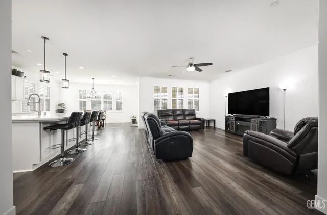 $625,000 | Undisclosed Address, Bakersfield, CA 93311