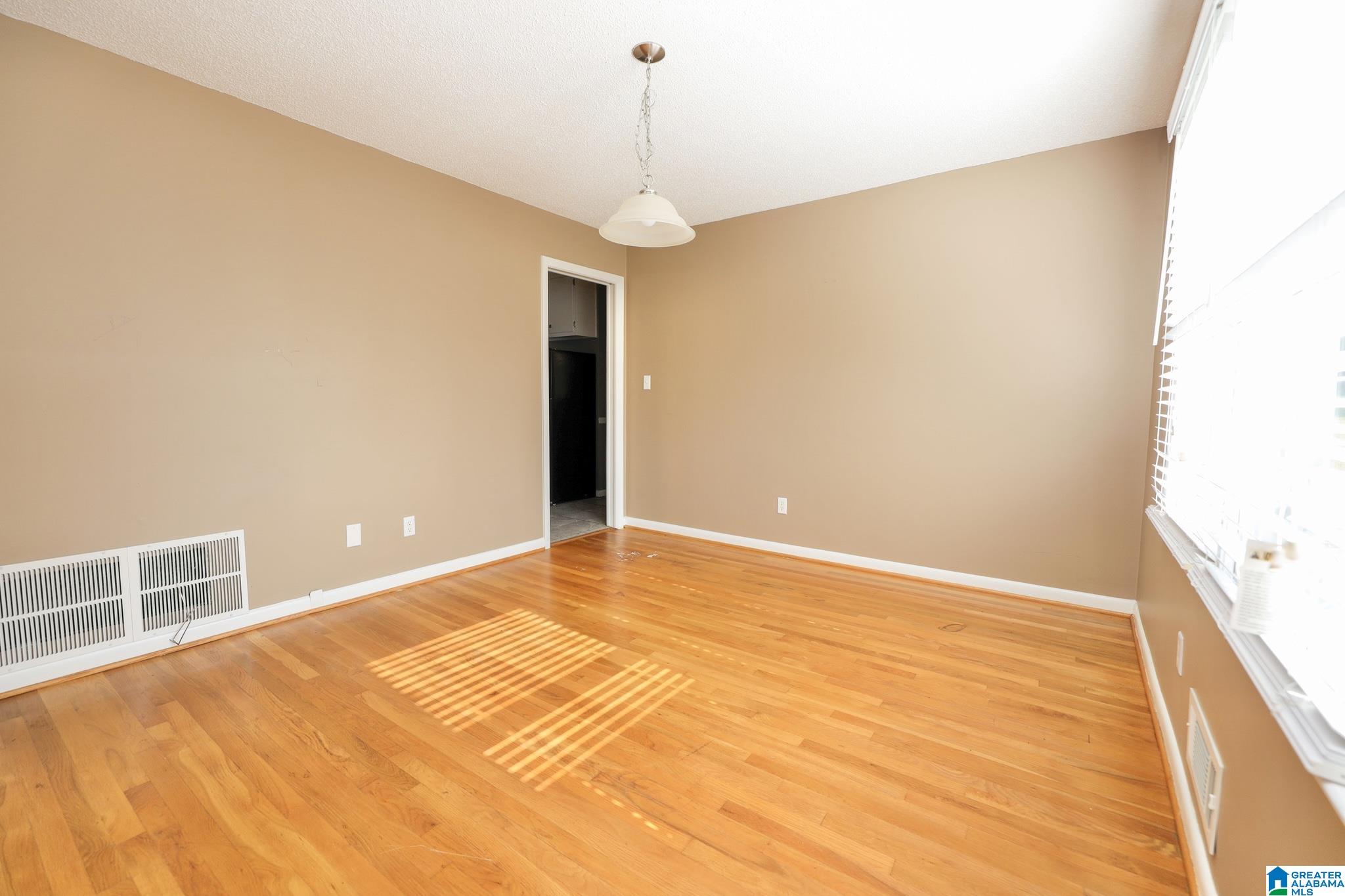 808 Idlewood Road Birmingham, AL 35215 - Photo 4 of 16