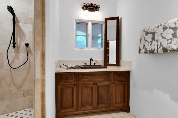 $8,250,000 | 1493 Sycamore Canyon Road, Santa Barbara, CA 93108