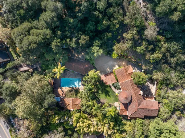 $8,250,000 | 1493 Sycamore Canyon Road, Santa Barbara, CA 93108