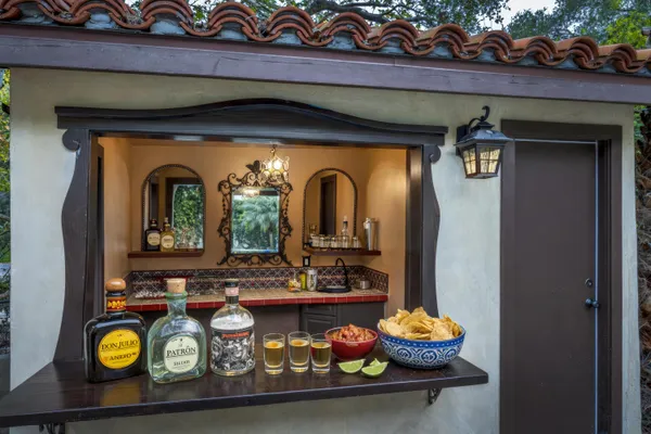 $8,250,000 | 1493 Sycamore Canyon Road, Santa Barbara, CA 93108