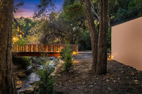 $8,250,000 | 1493 Sycamore Canyon Road, Santa Barbara, CA 93108