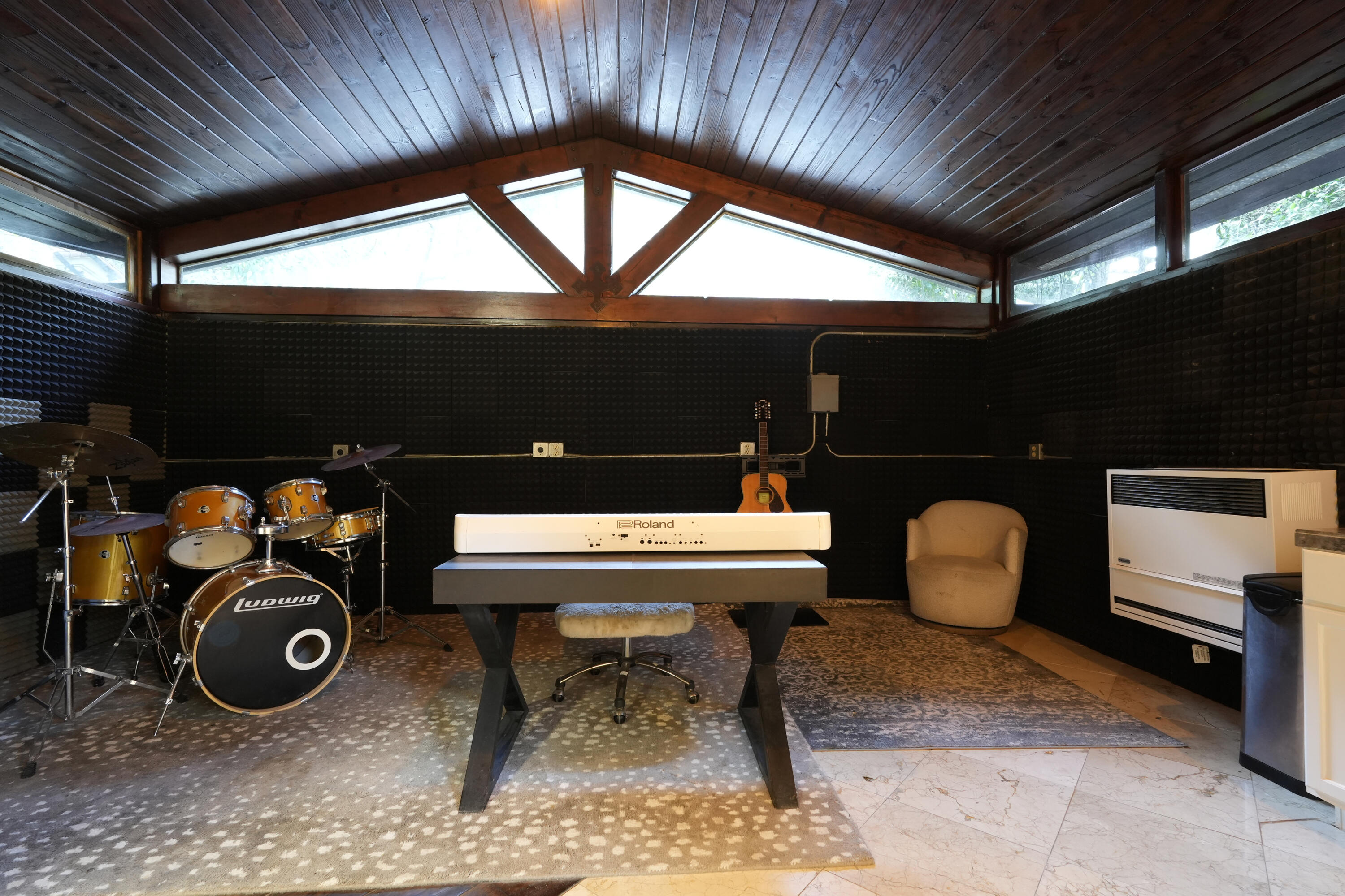 1493 Sycamore Canyon Road Santa Barbara, CA 93108 - Photo 67 of 78 Studio/Music Room