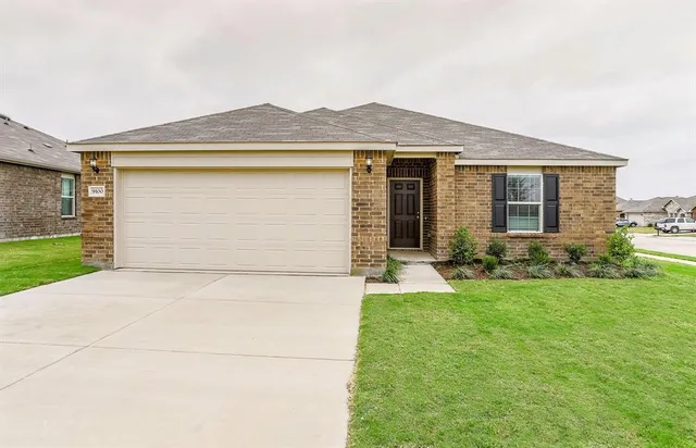 $2,249 | 9100 Lookout Point, Fort Worth, TX 76179