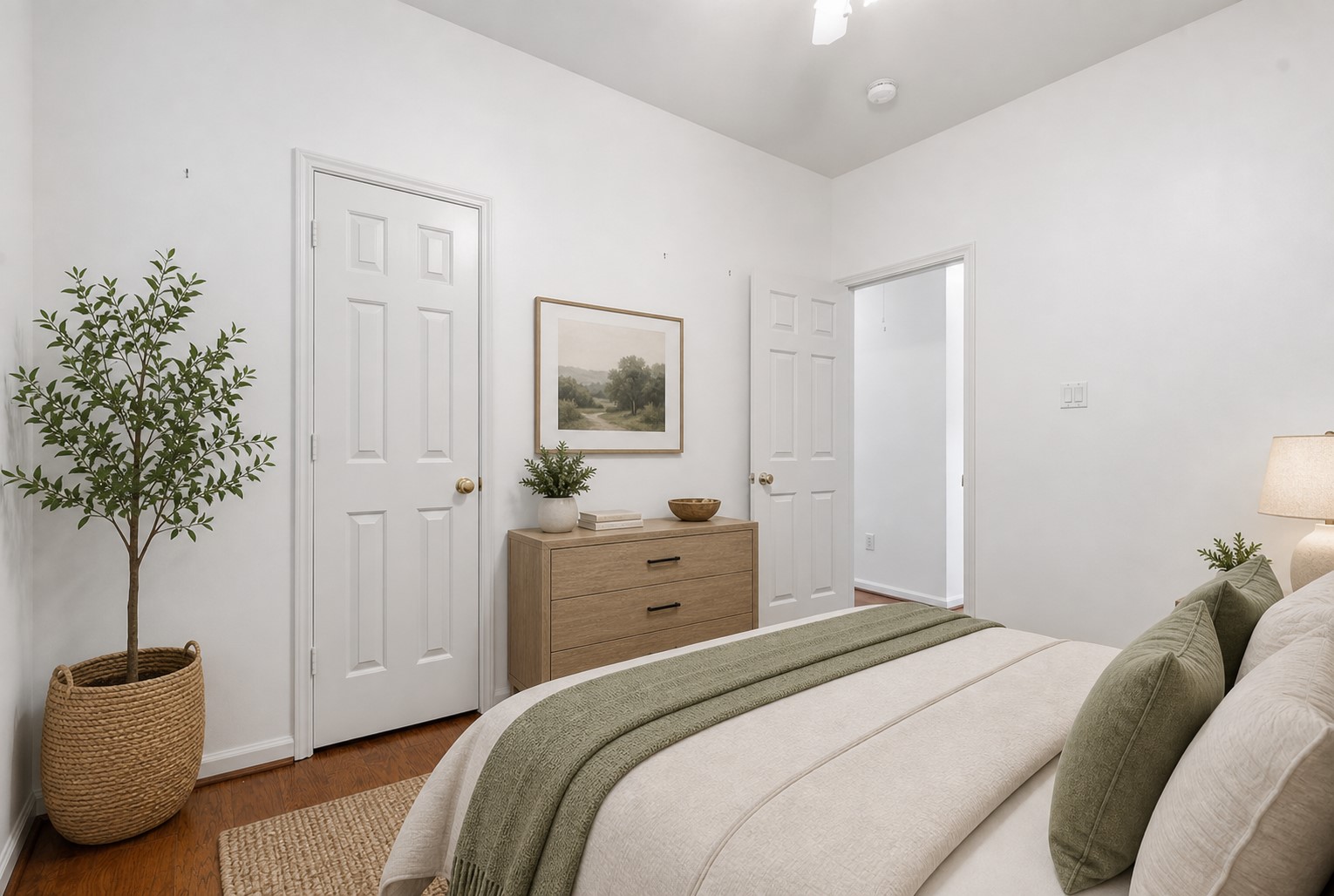 5815 Pheasant Ridge Lane Houston, TX 77041 - Photo 22 of 43 This amazing guest bedroom offers comfort, style, and functionality, including a spacious walk-in closet with plenty of room for all your storage needs. A wonderful retreat for family or guests. Photo is Virtually Staged