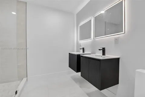 $1,199,000 | 4801 Tyler Street, Hollywood, FL 33021