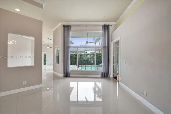 $6,800 | 8006 North Savannah Circle, Davie, FL 33328