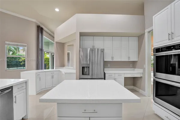 $6,800 | 8006 North Savannah Circle, Davie, FL 33328