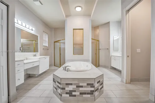 $6,800 | 8006 North Savannah Circle, Davie, FL 33328