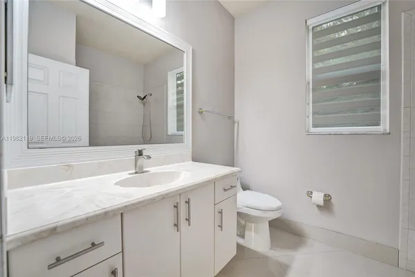 $6,800 | 8006 North Savannah Circle, Davie, FL 33328