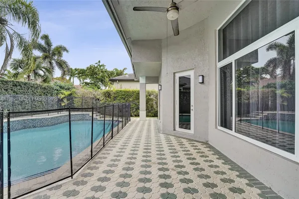 $6,800 | 8006 North Savannah Circle, Davie, FL 33328