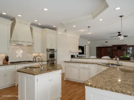 $1,650,000 | 4 Henneberry Lane, Golf, IL 60029