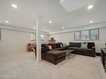 $1,650,000 | 4 Henneberry Lane, Golf, IL 60029