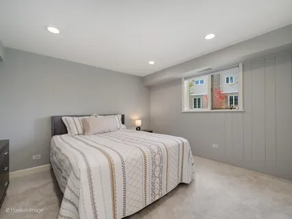 $1,650,000 | 4 Henneberry Lane, Golf, IL 60029