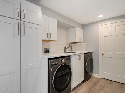 $1,650,000 | 4 Henneberry Lane, Golf, IL 60029