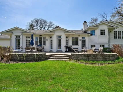 $1,650,000 | 4 Henneberry Lane, Golf, IL 60029