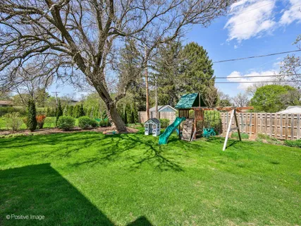 $1,650,000 | 4 Henneberry Lane, Golf, IL 60029