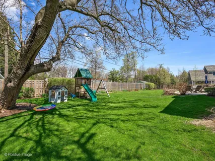 $1,650,000 | 4 Henneberry Lane, Golf, IL 60029