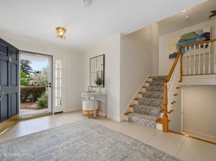 $1,650,000 | 4 Henneberry Lane, Golf, IL 60029