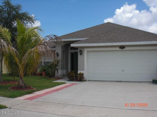 4810 Decatur Circle Melbourne, FL 32934 - Photo 1 of 1 c2