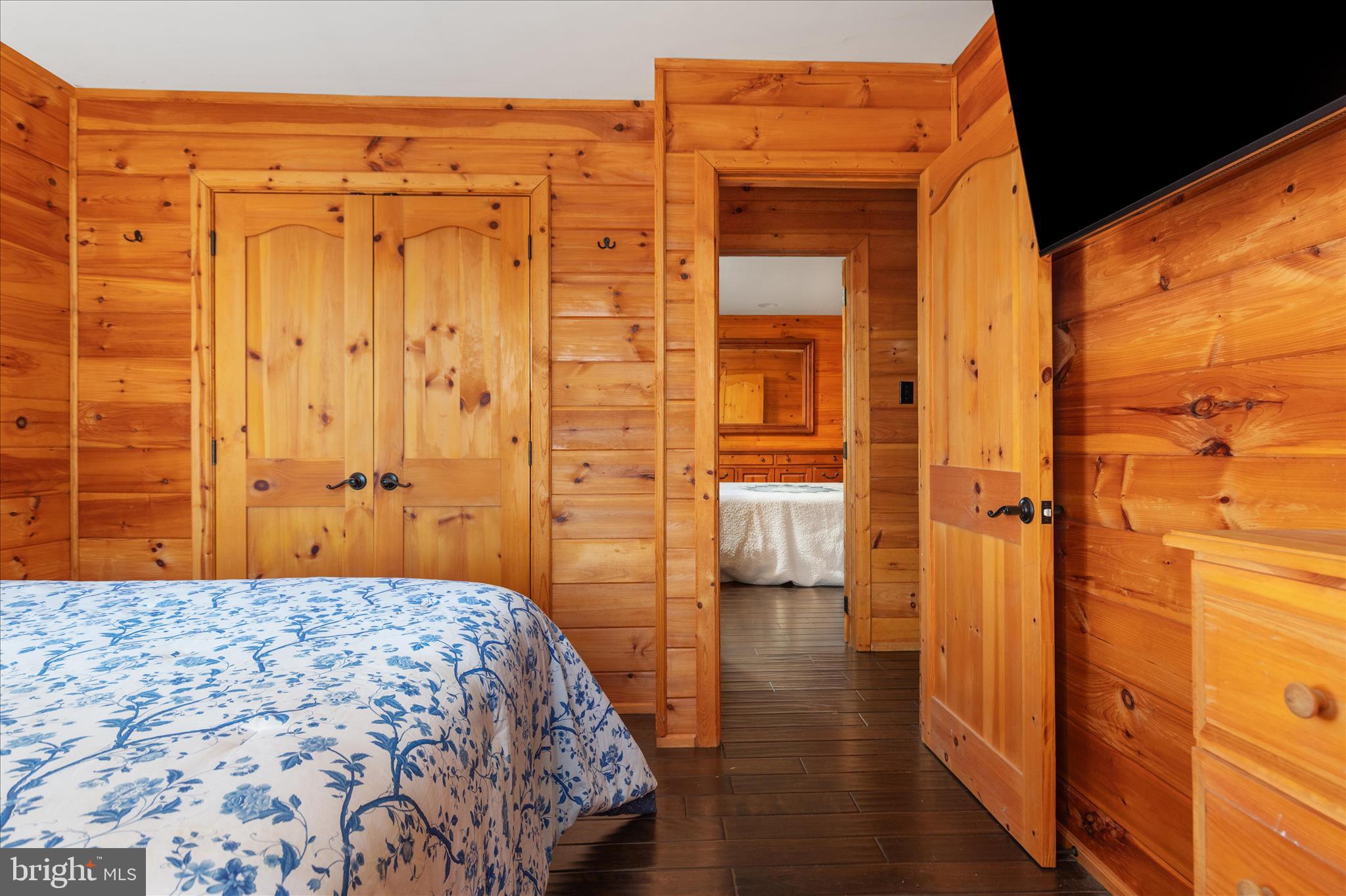 1687 Jordan Springs Road Stephenson, VA 22656 - Photo 11 of 51 Spacious Closets, TV Comveu