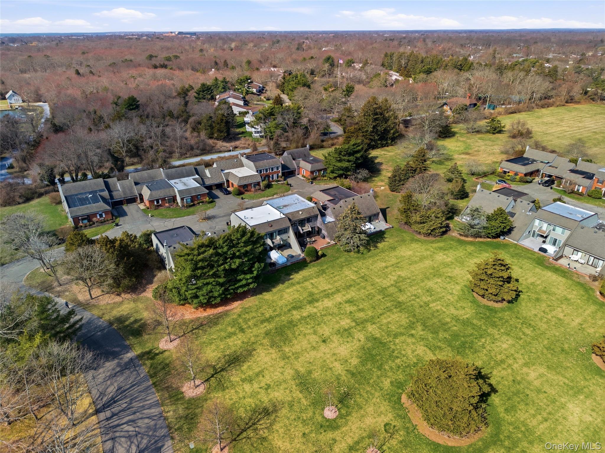 282 Helm Lane Bay Shore, NY 11706 - Photo 38 of 48 an aerial view of multiple house