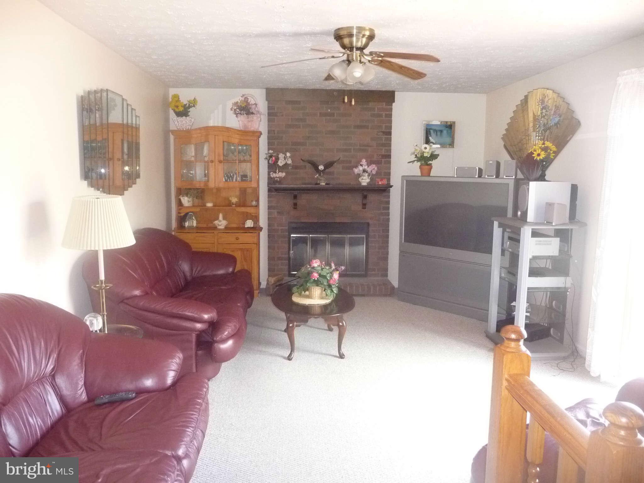 8618 Windmill Road Randallstown, MD 21133 - Photo 8 of 21 Family Room