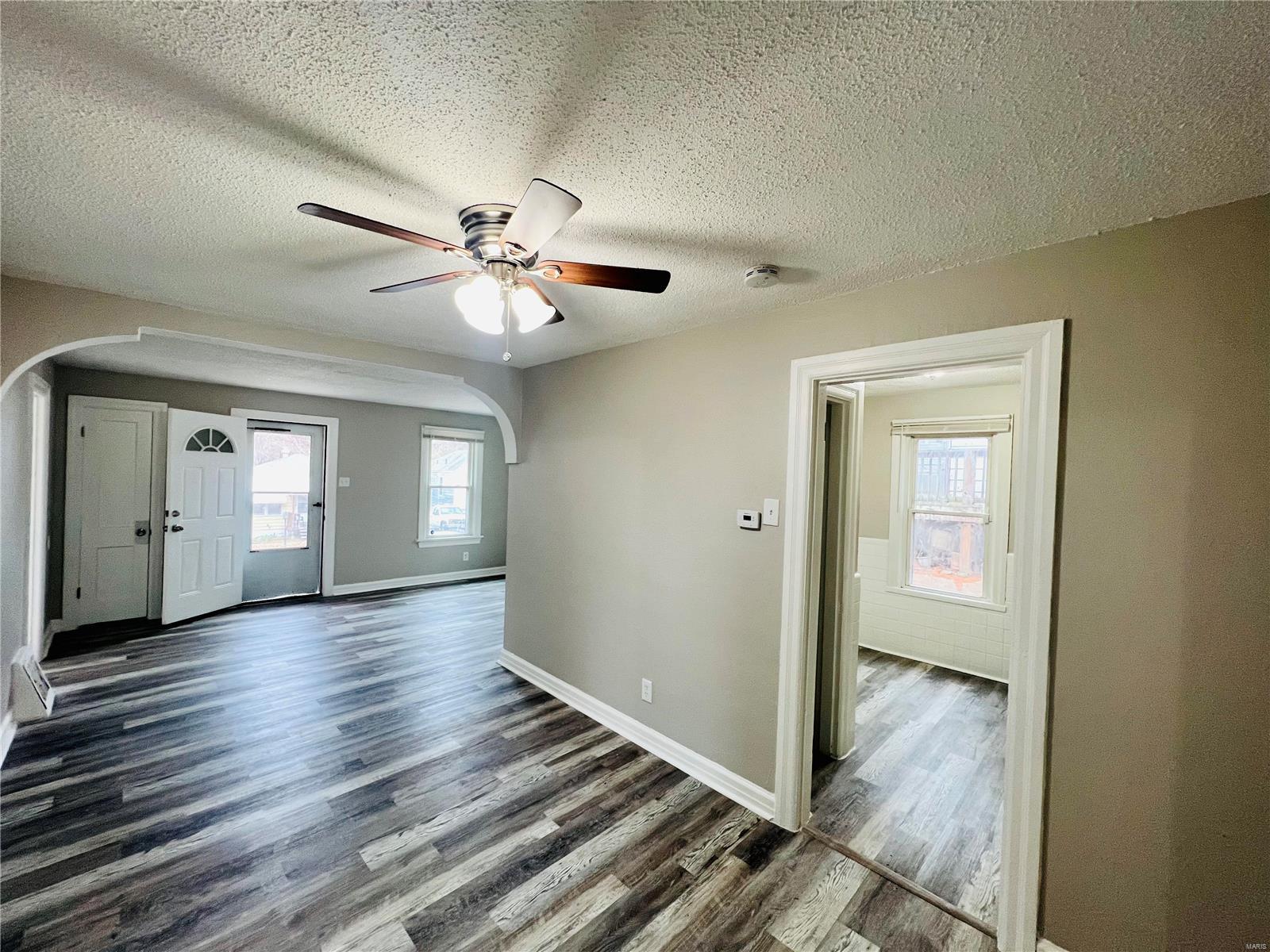 2516 Tyrell Drive St. Louis, MO 63136 - Photo 5 of 19