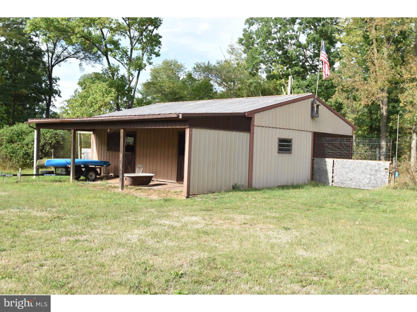 1503 Markley Road Pennsburg, PA 18073 - Photo 15 of 25 Barn