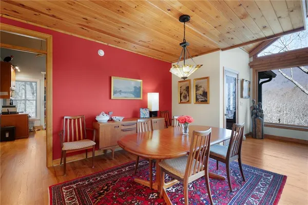 $600,000 | 316 Tea Berry Lane, Big Canoe, GA 30143