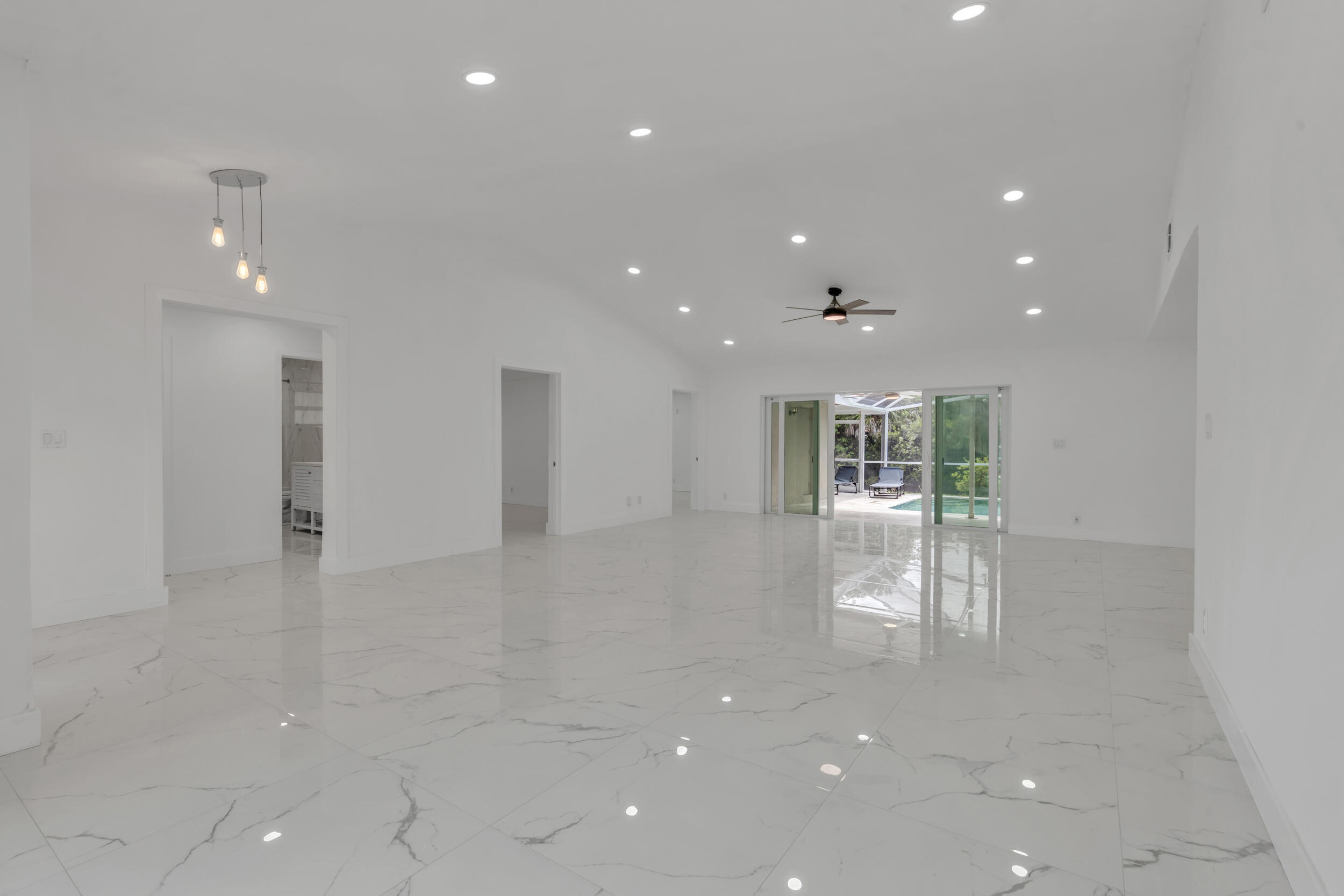 21452 Woodchuck Lane Boca Raton, FL 33428 - Photo 24 of 48 24