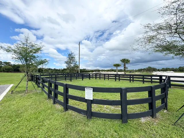 $1,200 | 19550 Egret Lane, Loxahatchee, FL 33470