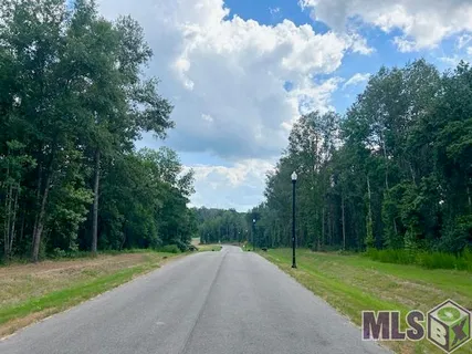$189,000 | 4045 Oak Run Dr Street, St. Francisville, LA 70775
