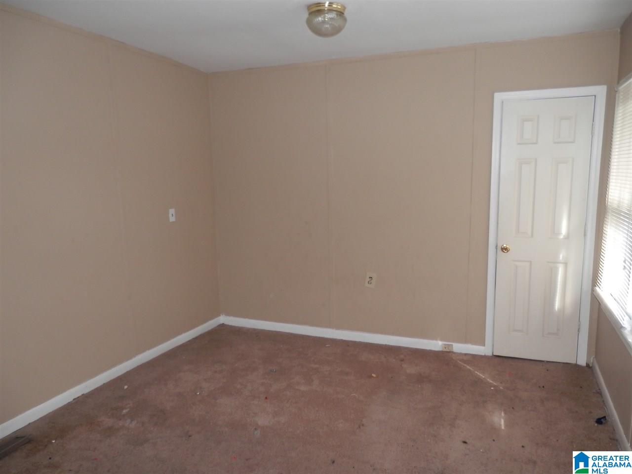 1601 Center Way South Birmingham, AL 35205 - Photo 7 of 9