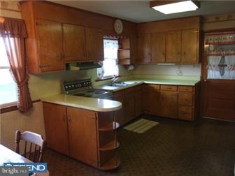 687 Tollgate Road Quakertown, PA 18951 - Photo 2 of 9 Gallery Image 2