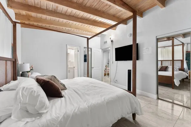 $4,700 | 3101 Southwest 16th Street, Fort Lauderdale, FL 33312