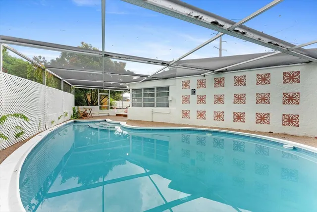 $4,700 | 3101 Southwest 16th Street, Fort Lauderdale, FL 33312