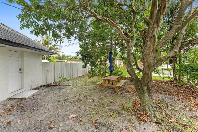 $4,700 | 3101 Southwest 16th Street, Fort Lauderdale, FL 33312