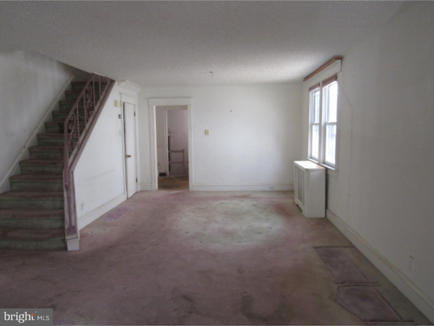 7262 Bradford Road Upper Darby, PA 19082 - Photo 3 of 13