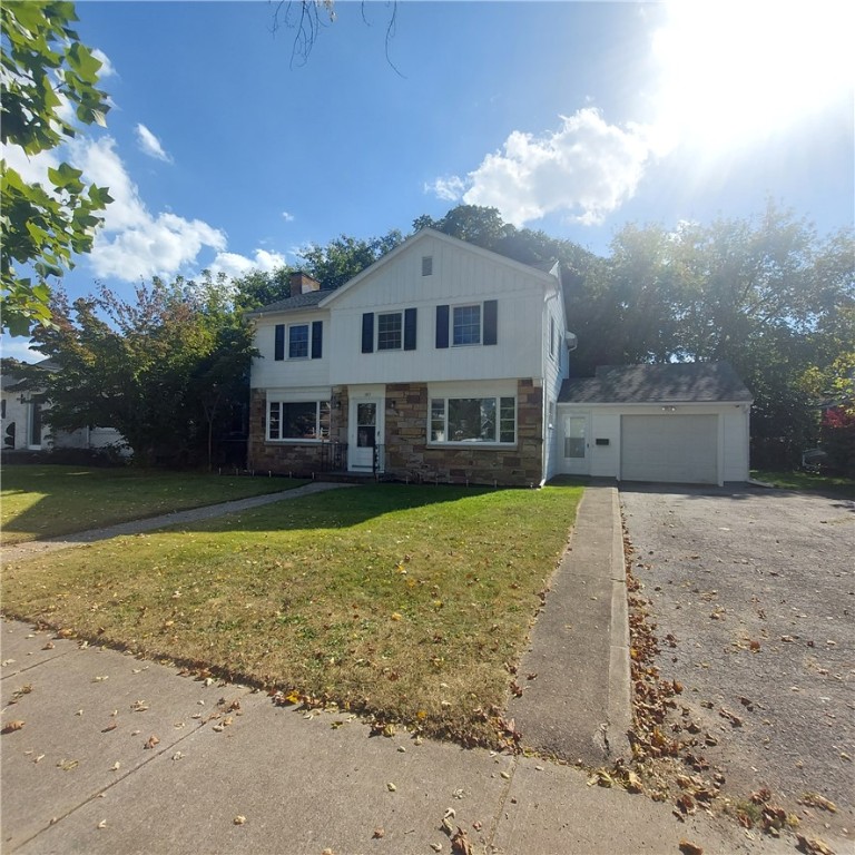 185 Paxton Road Irondequoit, NY 14617 - Photo 1 of 19