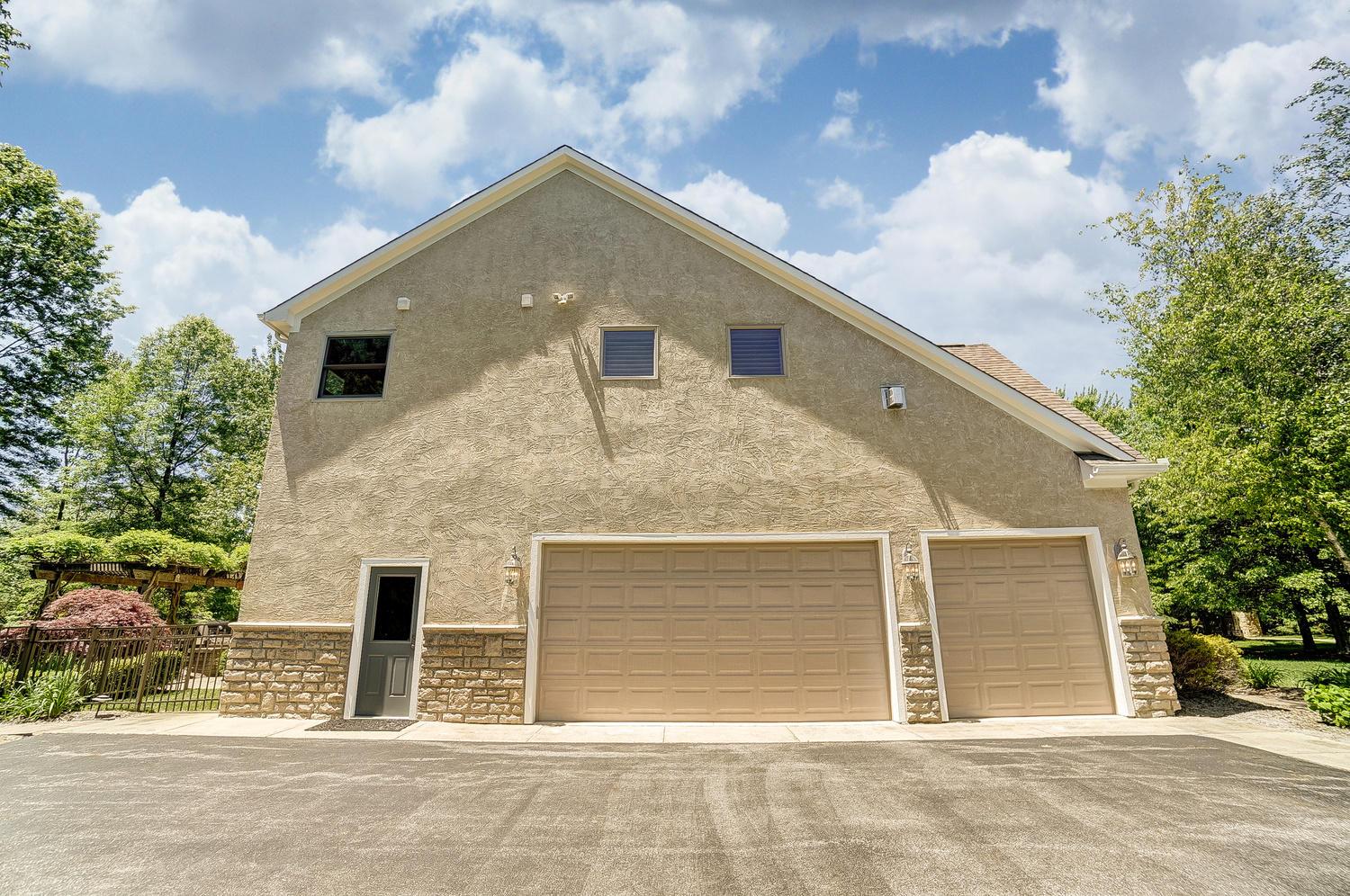 8348 Steitz Road Powell, OH 43065 - Photo 4 of 78 Gallery Image 4