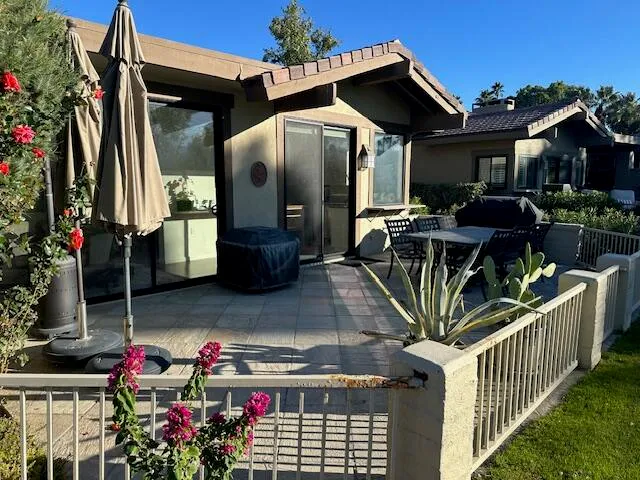 a front view of house and yard