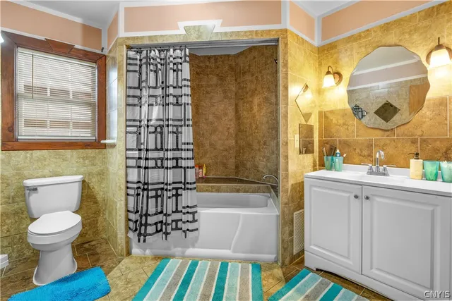 $329,900 | 7537 Highway 5, Westmoreland, NY 13323