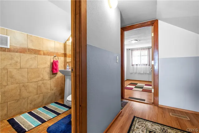 $329,900 | 7537 Highway 5, Westmoreland, NY 13323