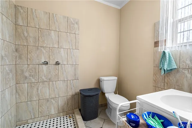 $329,900 | 7537 Highway 5, Westmoreland, NY 13323