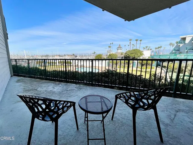$2,500 | 3101 Peninsula Road, Unit 108, Oxnard, CA 93035