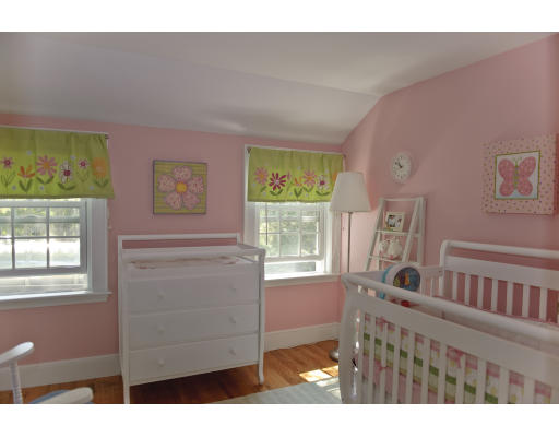 7 Butler Road Hingham, MA 02043 - Photo 20 of 22 Gallery Image 20