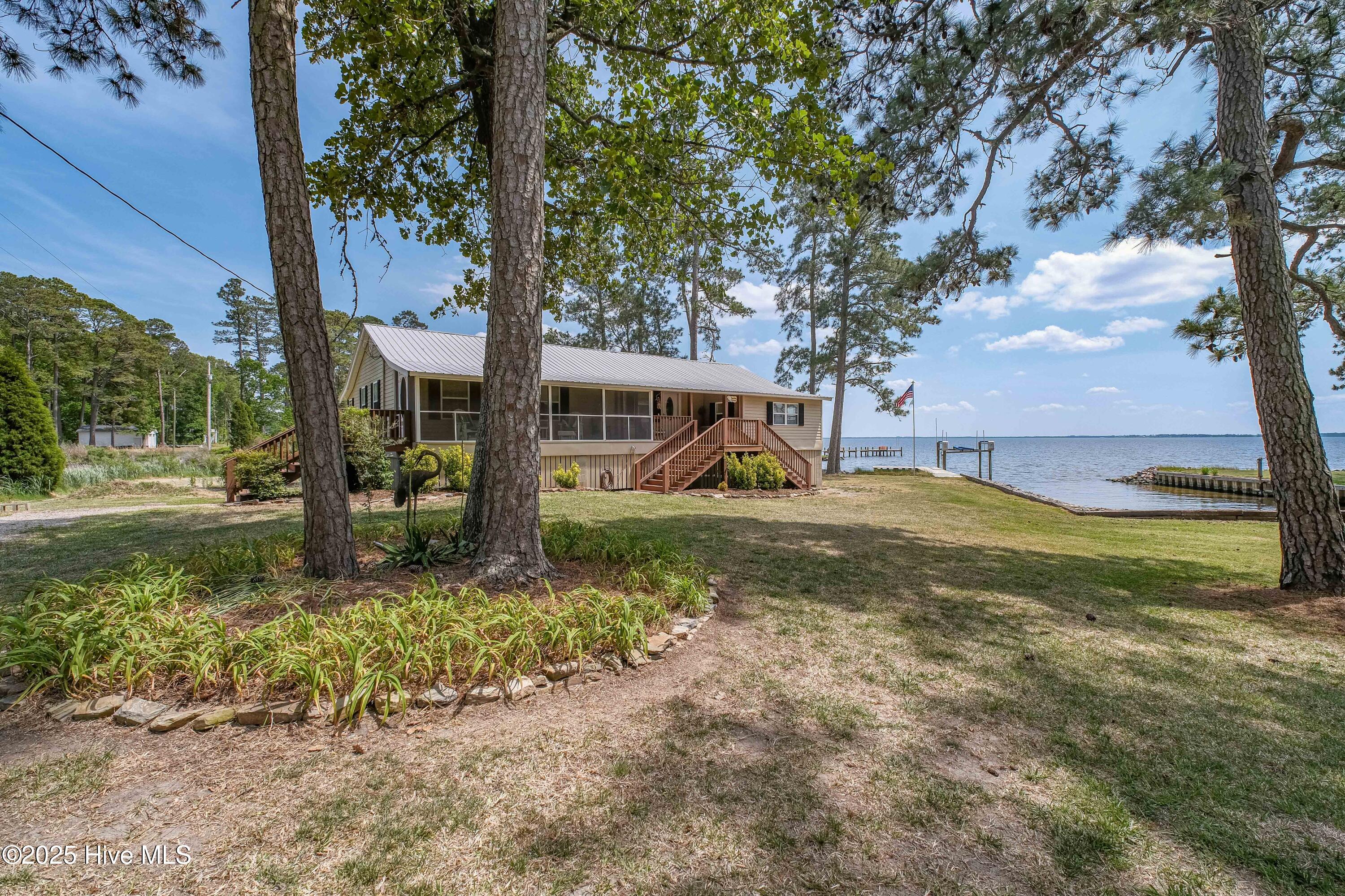 966 West Island View Road Bath, NC 27808 - Photo 15 of 49 DSCF2440
