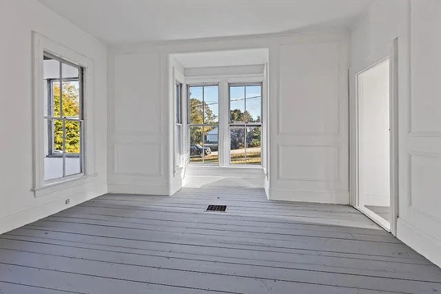 $300,000 | 21 Hathaway Hill Road, Livermore, ME 04253